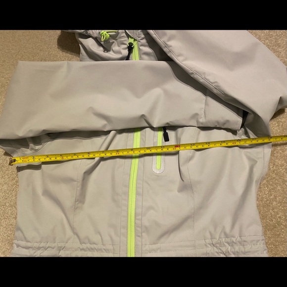 ABERCROMBIE & FITCH Waterproof Jacket - Picture 7 of 9